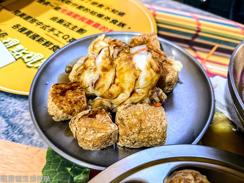 【台北食記】李掌伯(里長伯麻辣臭豆腐鴨血蚵仔麵線) 【台北食記】李掌伯(里長伯麻辣臭豆腐鴨血蚵仔麵線)