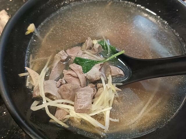 台北市大同區後驛鵝肉店 | 台北後車站美食．鵝肉鮮嫩多汁又順口．也可以品嚐鴨肉的美味