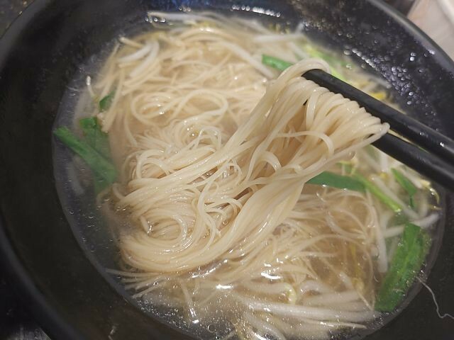 台北市大同區後驛鵝肉店 | 台北後車站美食．鵝肉鮮嫩多汁又順口．也可以品嚐鴨肉的美味