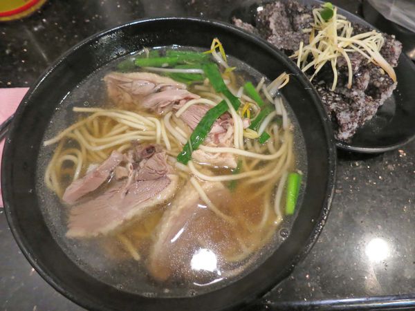 【台北美食】後驛鵝肉店-軟嫩又多汁的鴨肉麵