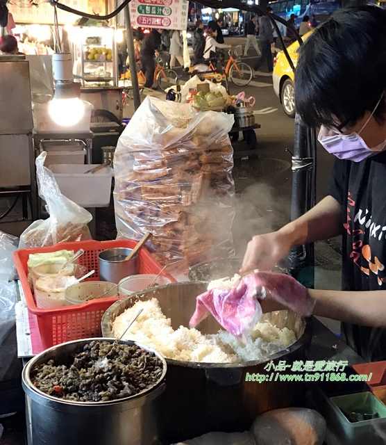 【台北】超長排隊隊伍~慈音古早味阿婆飯糰