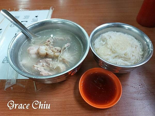 綜合湯(豬腳+腿肉) 乾麵線 許仔豬腳麵線 白湯豬腳 大稻埕慈聖宮
