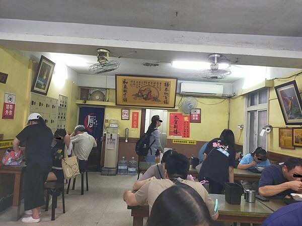 新北板橋油庫口蚵仔麵線~ 新北板橋油庫口蚵仔麵線~