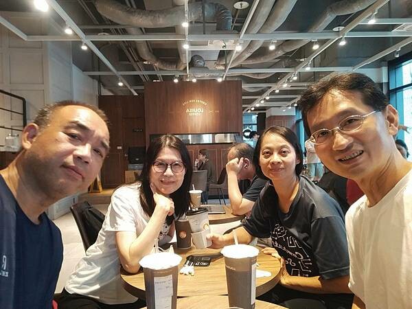 新北板橋油庫口蚵仔麵線~ 新北板橋油庫口蚵仔麵線~