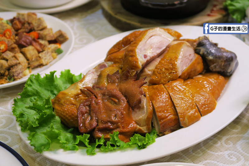 板橋熱炒-黑白泓生猛活海鮮.黑白泓海鮮燒烤-泓惠水產.年菜.鍋物