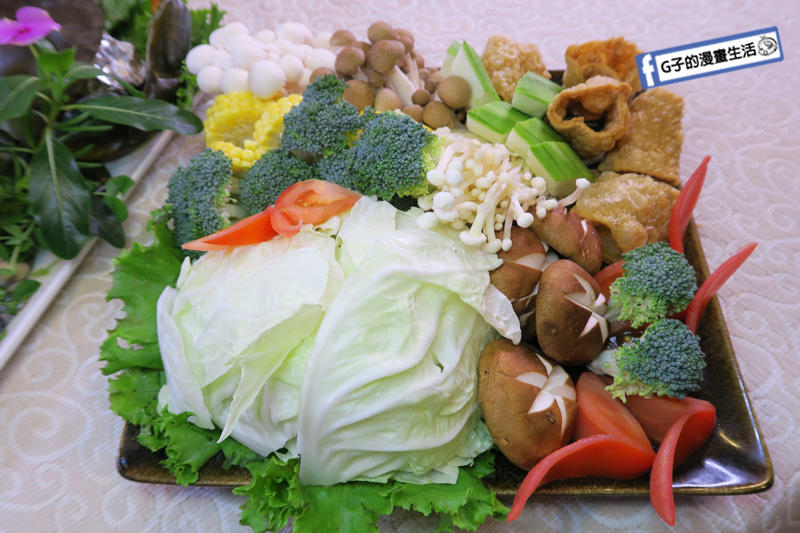 板橋熱炒-黑白泓生猛活海鮮.黑白泓海鮮燒烤-泓惠水產.年菜.鍋物