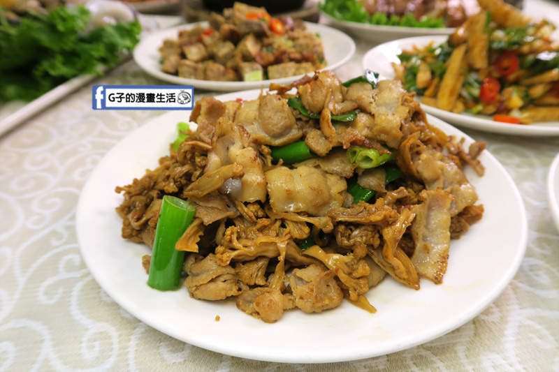 板橋熱炒-黑白泓生猛活海鮮.黑白泓海鮮燒烤-泓惠水產.年菜.鍋物