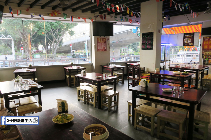 板橋熱炒-黑白泓生猛活海鮮.黑白泓海鮮燒烤-泓惠水產.年菜.鍋物