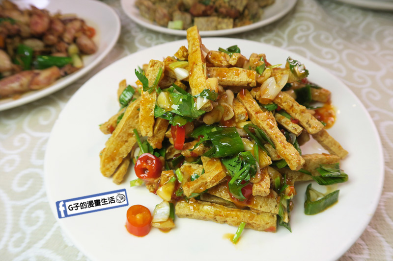 板橋熱炒-黑白泓生猛活海鮮.黑白泓海鮮燒烤-泓惠水產.年菜.鍋物