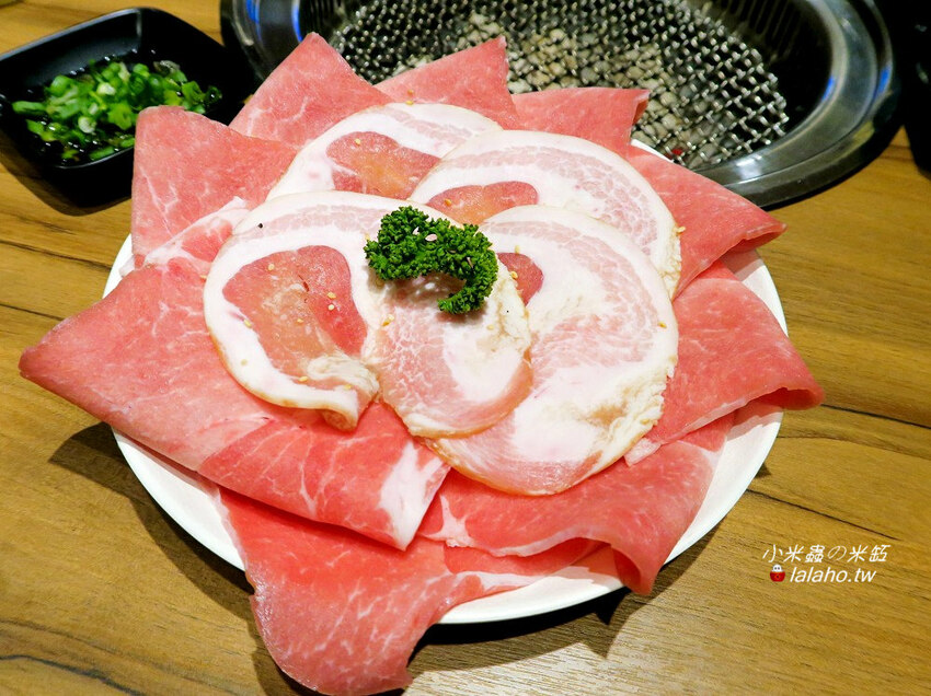 燒惑日式炭火燒肉店 板橋燒烤499起吃到飽