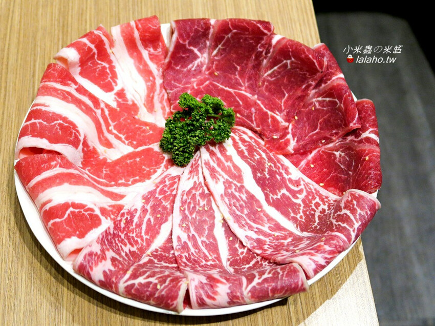 燒惑日式炭火燒肉店 板橋燒烤499起吃到飽