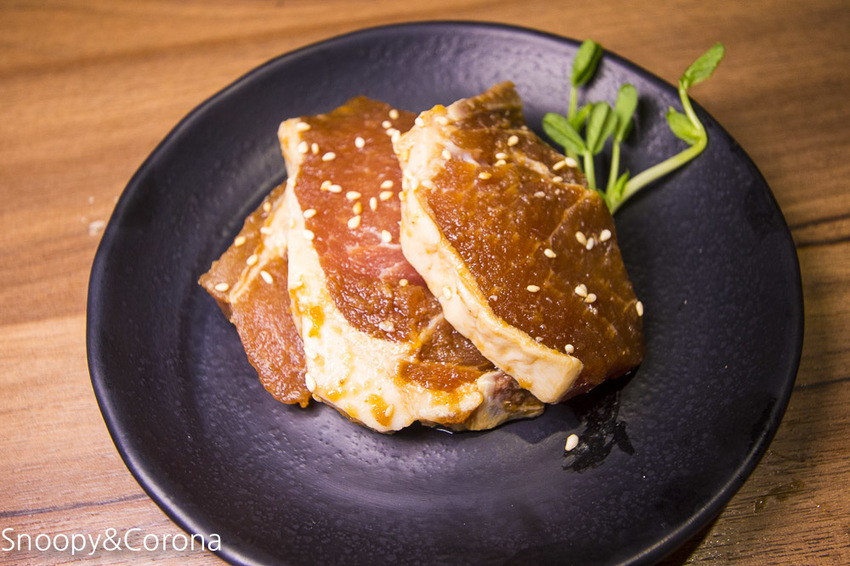 【新北市美食】板橋燒烤吃到飽|燒惑日式炭火燒肉店~生日送和牛套餐、KIRIN Bar啤酒無限暢飲