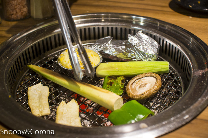 【新北市美食】板橋燒烤吃到飽|燒惑日式炭火燒肉店~生日送和牛套餐、KIRIN Bar啤酒無限暢飲