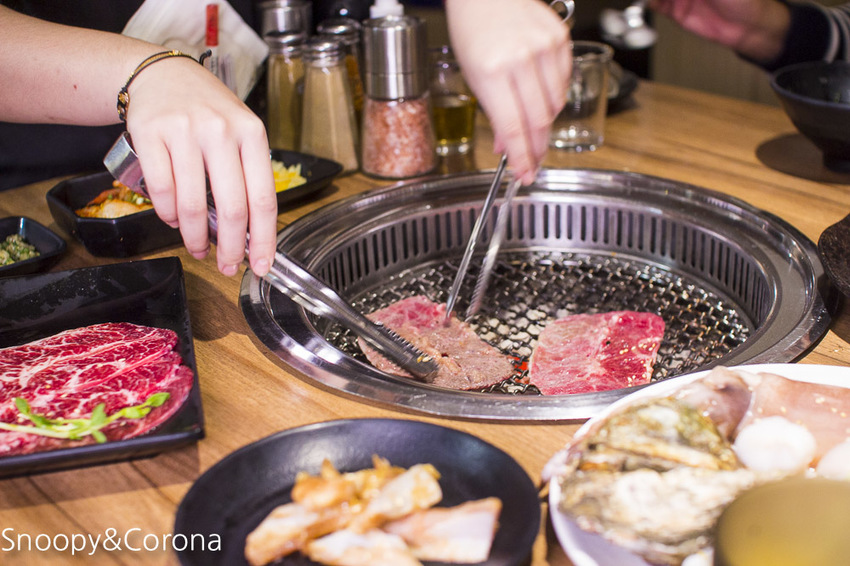 【新北市美食】板橋燒烤吃到飽|燒惑日式炭火燒肉店~生日送和牛套餐、KIRIN Bar啤酒無限暢飲