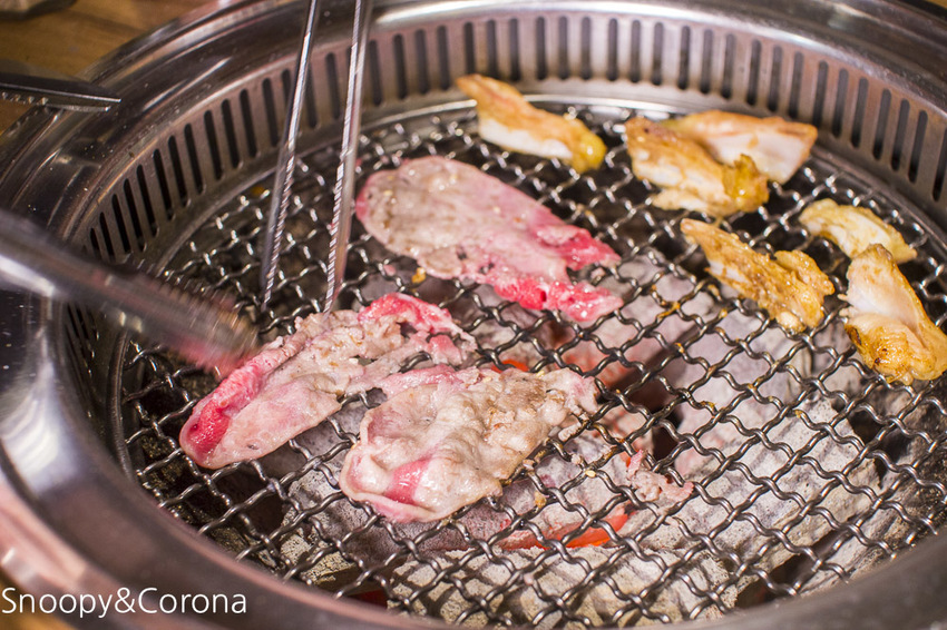 【新北市美食】板橋燒烤吃到飽|燒惑日式炭火燒肉店~生日送和牛套餐、KIRIN Bar啤酒無限暢飲