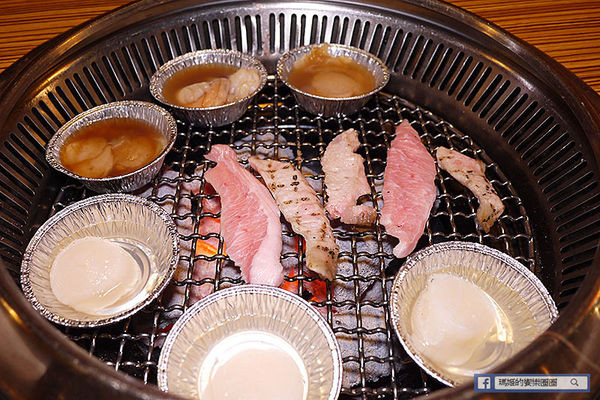 板橋美食【久天日式燒烤】板橋燒烤吃到飽。板橋燒肉吃到飽。板橋府中站美食。高CP值吃到飽。吃烤肉過中秋