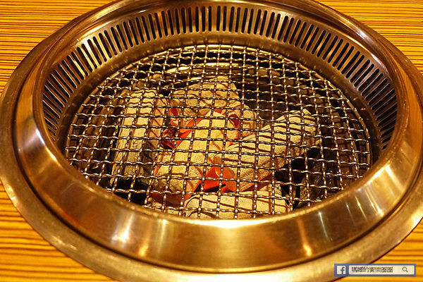 板橋美食【久天日式燒烤】板橋燒烤吃到飽。板橋燒肉吃到飽。板橋府中站美食。高CP值吃到飽。吃烤肉過中秋