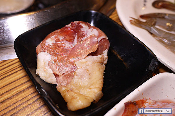 板橋美食【久天日式燒烤】板橋燒烤吃到飽。板橋燒肉吃到飽。板橋府中站美食。高CP值吃到飽。吃烤肉過中秋