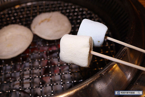 板橋美食【久天日式燒烤】板橋燒烤吃到飽。板橋燒肉吃到飽。板橋府中站美食。高CP值吃到飽。吃烤肉過中秋