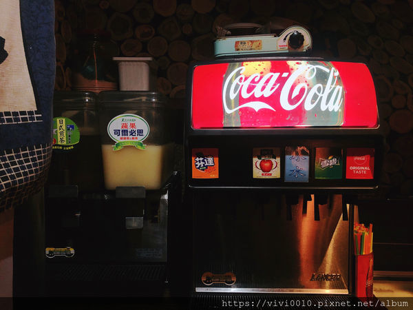 圓圓家愛吃貨-《板橋美食》府中站美味燒烤吃到飽，久天日式炭燒，板橋燒烤吃到飽餐廳，高CP值的聚餐好去處