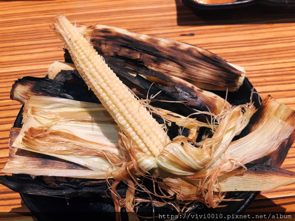 圓圓家愛吃貨-《板橋美食》府中站美味燒烤吃到飽，久天日式炭燒，板橋燒烤吃到飽餐廳，高CP值的聚餐好去處