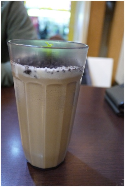 182巷鬆餅廚房：板橋也有盆栽奶茶？連男友都喜愛的好吃鬆餅在《182巷鬆餅廚房 》