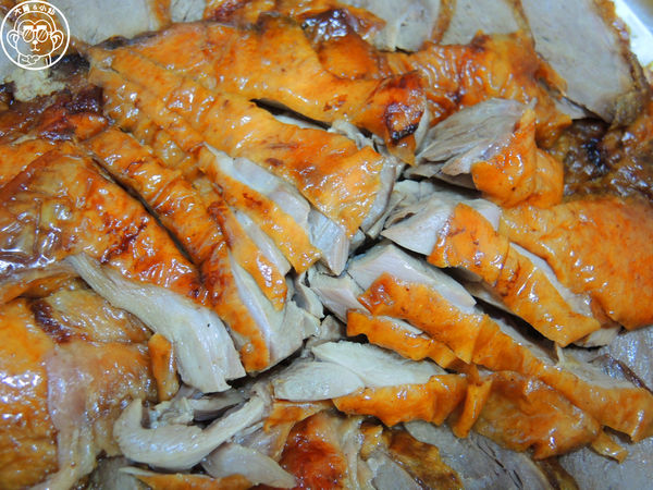 萬香烤鴨莊：呷飽祙【新北板橋･萬香烤鴨莊】烤鴨冠軍的美味