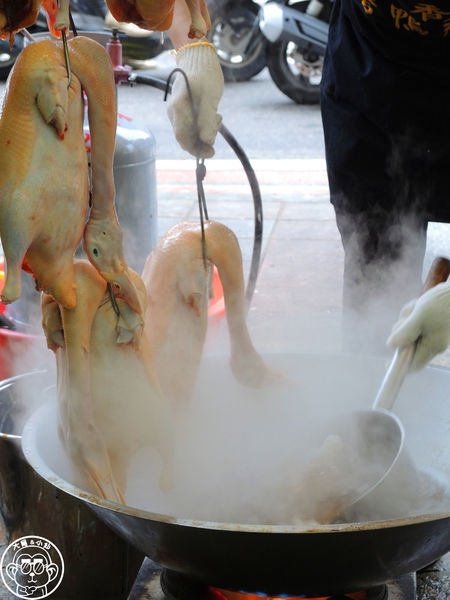 萬香烤鴨莊：呷飽祙【新北板橋･萬香烤鴨莊】烤鴨冠軍的美味