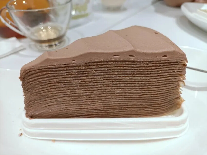 府中必吃人氣千層乳酪蛋糕，甜點控衝一波精緻下午茶。