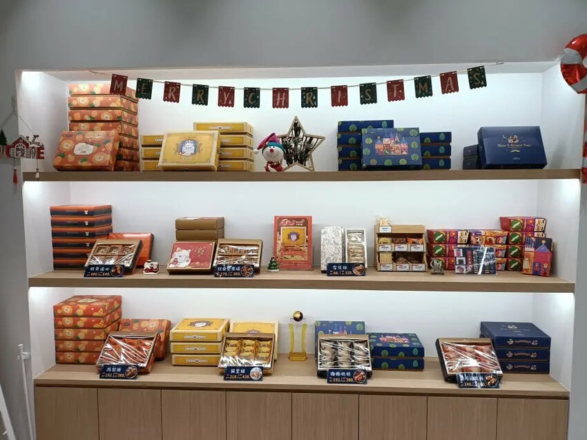 府中必吃人氣千層乳酪蛋糕，甜點控衝一波精緻下午茶。