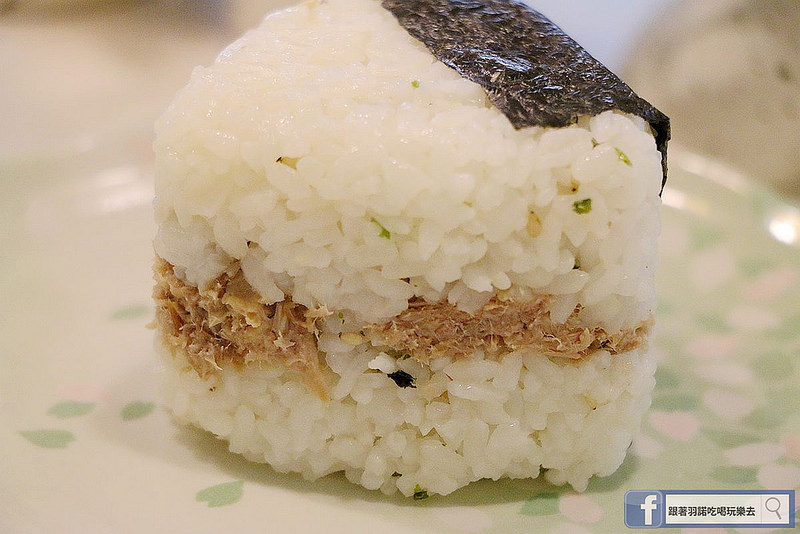 小豬啃飯糰日式早餐店飯糰專賣097