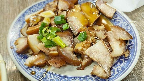 石頭肉圓｜隱藏在巷弄裡便宜又美味好吃的肉圓店