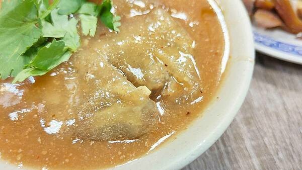 石頭肉圓｜隱藏在巷弄裡便宜又美味好吃的肉圓店