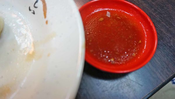 【板橋美食】二哲家-皮薄餡多,在地人都推薦的美味水餃店