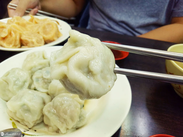 【新北板橋】二哲家 | 內餡像是包顆貢丸的水餃(不誇張) 紅蘿蔔口味必吃相信我
