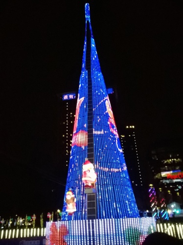 上癮異國小廚:你儂我儂的瑞士起司鍋&新北市政府marry christmas~上癮異國小廚 上癮異國小廚:你儂我儂的瑞士起司鍋&新北市政府marry christmas~上癮異國小廚