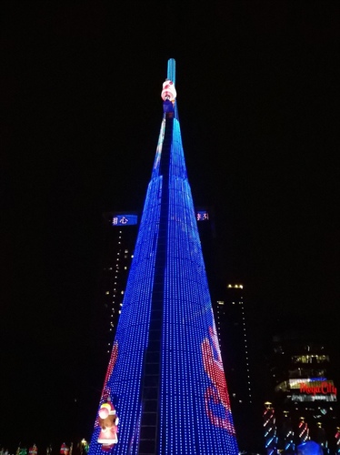 上癮異國小廚:你儂我儂的瑞士起司鍋&新北市政府marry christmas~上癮異國小廚 上癮異國小廚:你儂我儂的瑞士起司鍋&新北市政府marry christmas~上癮異國小廚