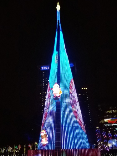 上癮異國小廚:你儂我儂的瑞士起司鍋&新北市政府marry christmas~上癮異國小廚 上癮異國小廚:你儂我儂的瑞士起司鍋&新北市政府marry christmas~上癮異國小廚