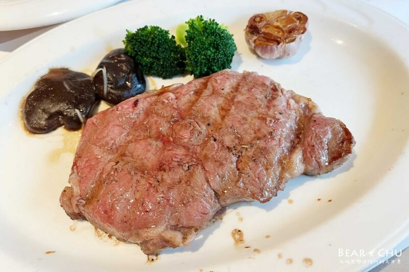 板橋牛排推薦(近捷運府中站)|特香齋西餐廳・老字號知名牛排館