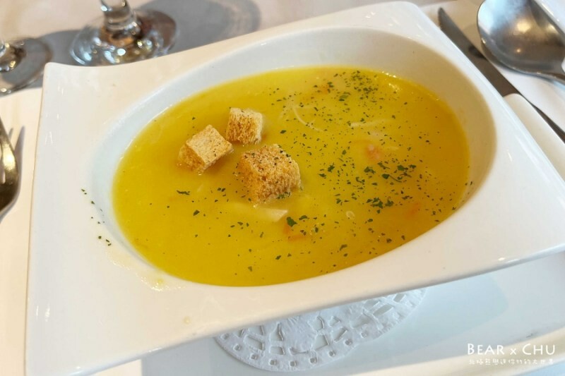 板橋牛排推薦(近捷運府中站)|特香齋西餐廳・老字號知名牛排館