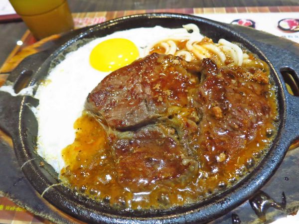 【新莊】傳品牛排-buffet自助式牛排餐廳