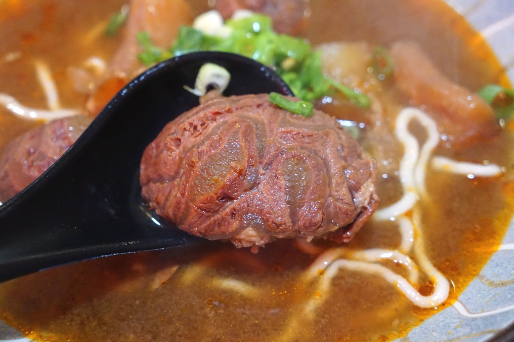 紅燒半筋半肉麵