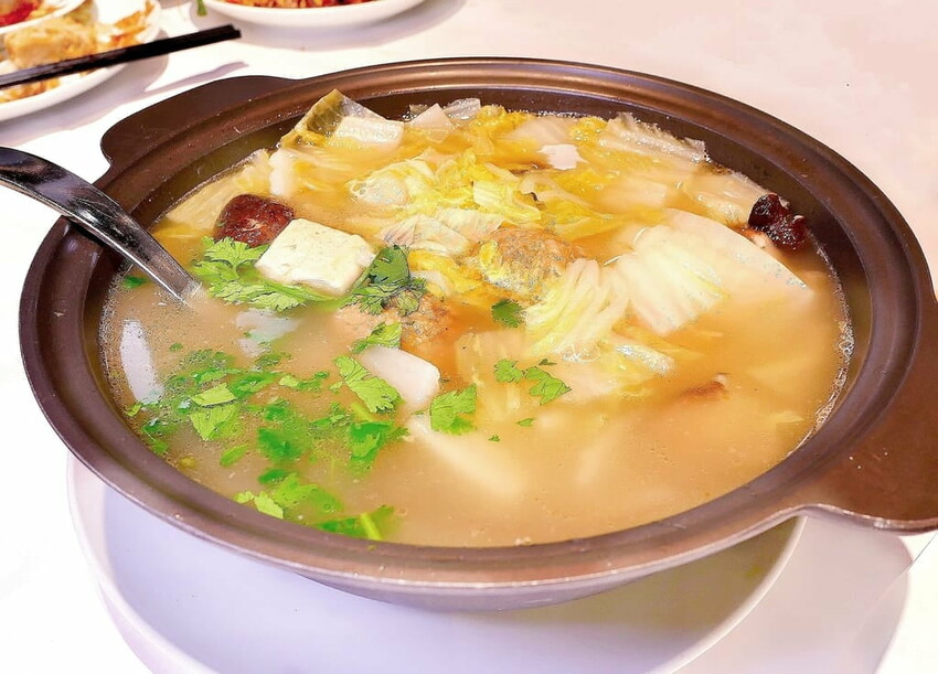 | 新店港式飲茶 聚餐 | 乾隆坊餐廳.大推酸菜水煮魚/荔茸