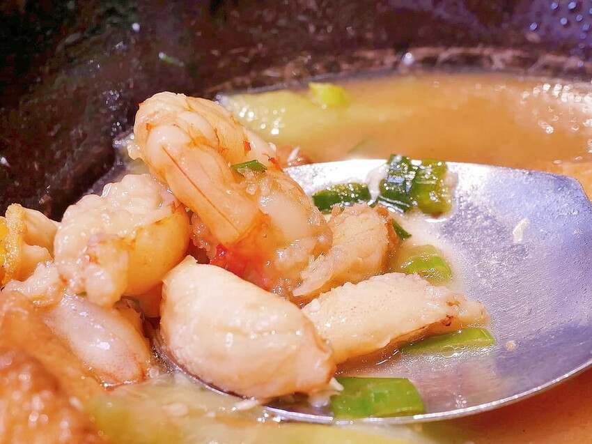 | 新店港式飲茶 聚餐 | 乾隆坊餐廳.大推酸菜水煮魚/荔茸