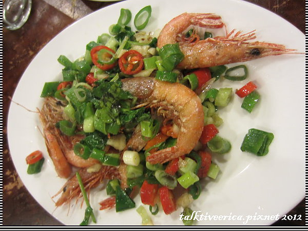 『呷』「新北市新店區」來一杯吧! 姐妹們~我們在<水上鮮>點滿一桌熱炒