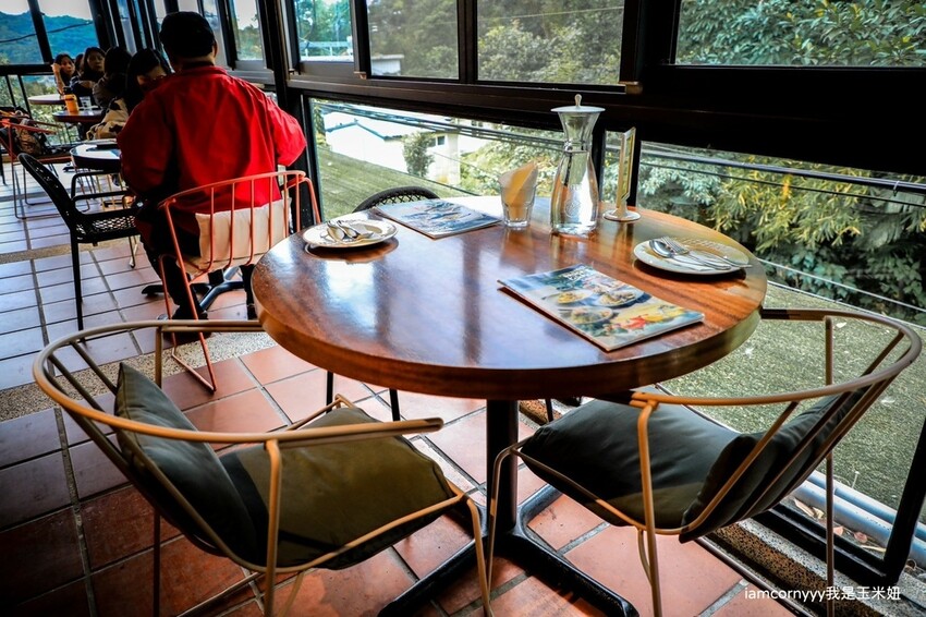 新北市新店區【新北新店】布佬廚房｜連肉食主義都愛的特色蔬食料理、安坑義式素食餐廳、vegan蔬食餐廳、安坑美食