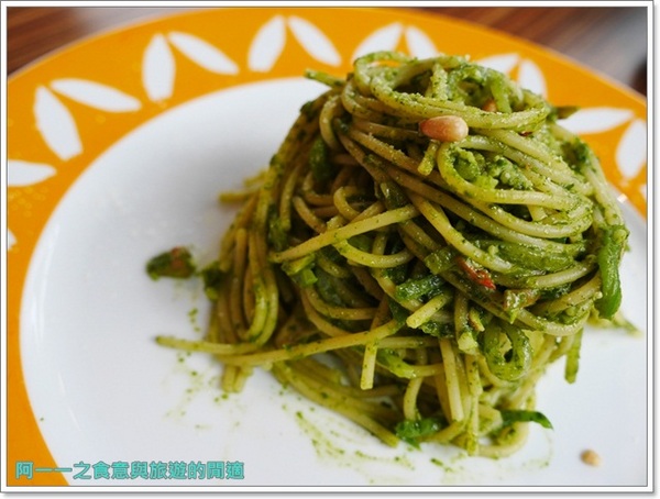 布佬廚房:台北新店 布佬廚房 景觀蔬食料理~吃菜也可以很美味喔 布佬廚房:台北新店 布佬廚房 景觀蔬食料理~吃菜也可以很美味喔