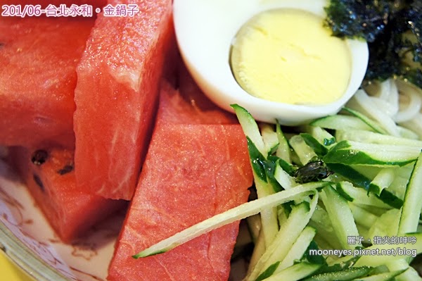 [美食] 永和。金鍋子：夏天就是要吃水果涼麵！