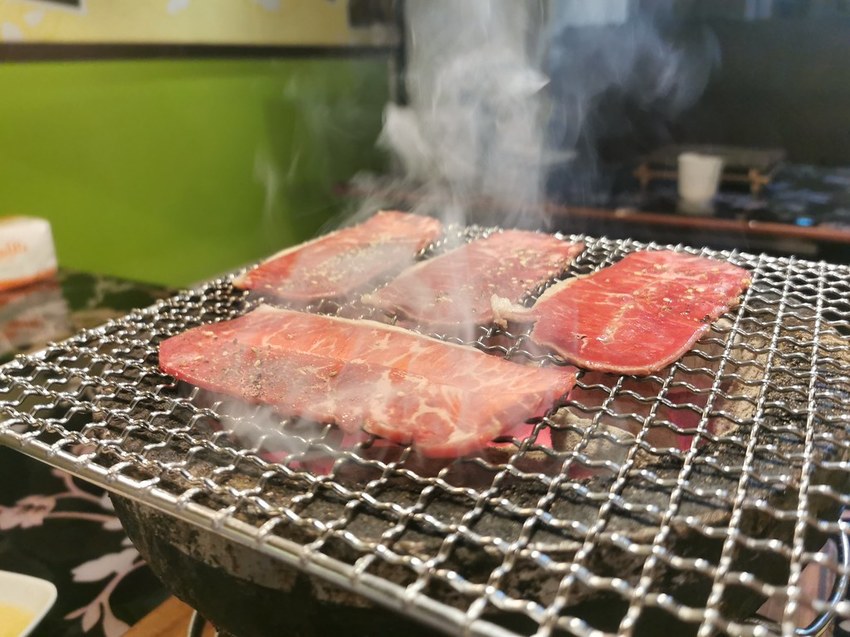 狠生氣日式燒肉冰淇淋吃到飽 (111)