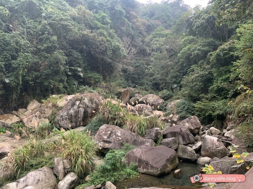 走路五分鐘就能抵達的神仙級美景,還是電影賽德克巴萊的拍攝地!景觀餐廳讓你邊欣賞美景,邊享用美食~丹尼的吃喝玩樂~